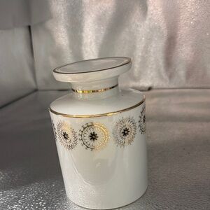 Vintage Elegant White and Gold Ceramic Jar